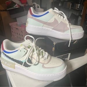 Womens AF1 Shadow SE